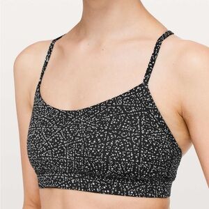 Lululemon Flow Y Bra in the Night View White Black pattern